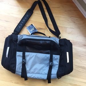 NWT. Oakley multi sport bag. Black & grey.